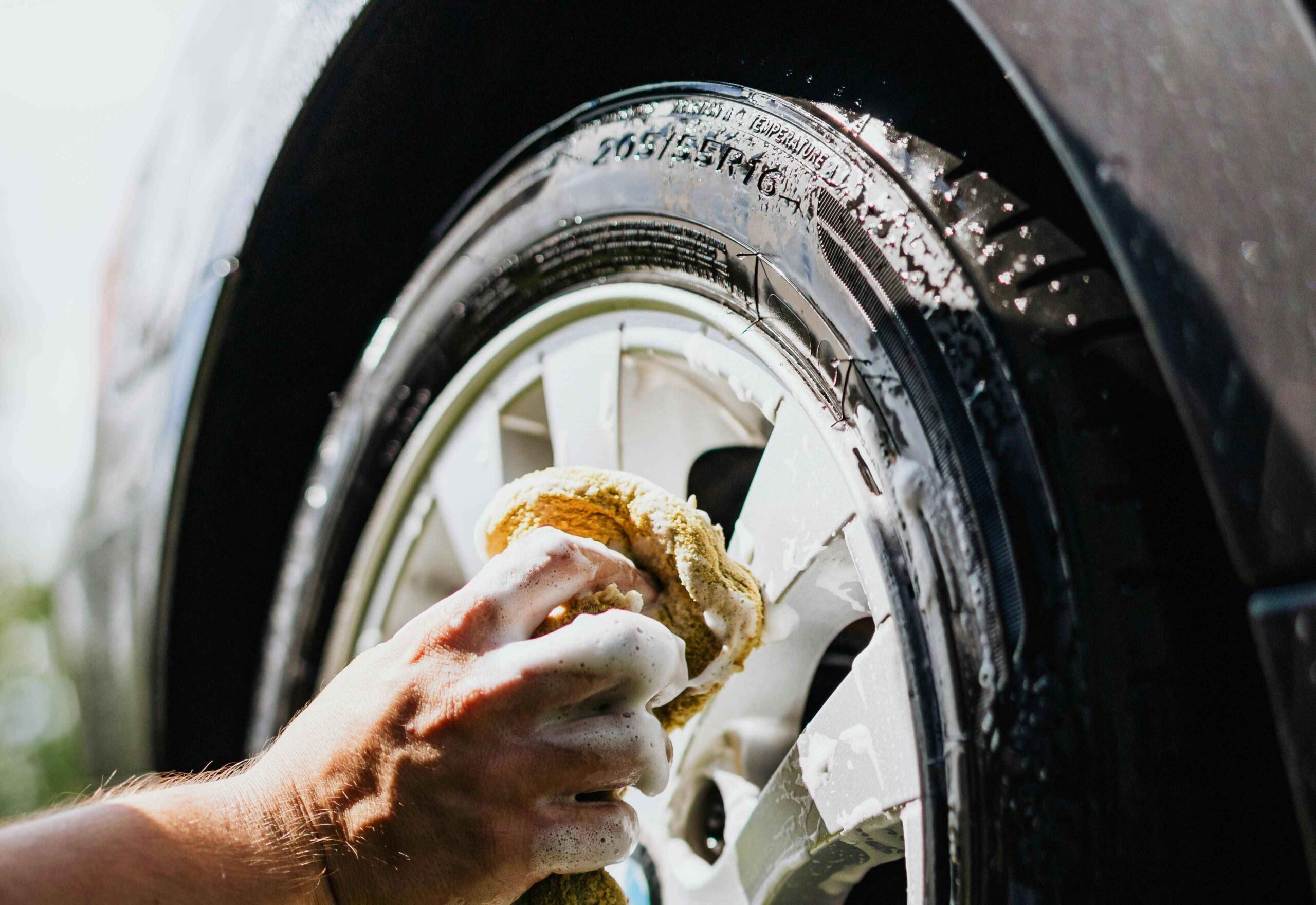 Car Washing (81)_95_11zon